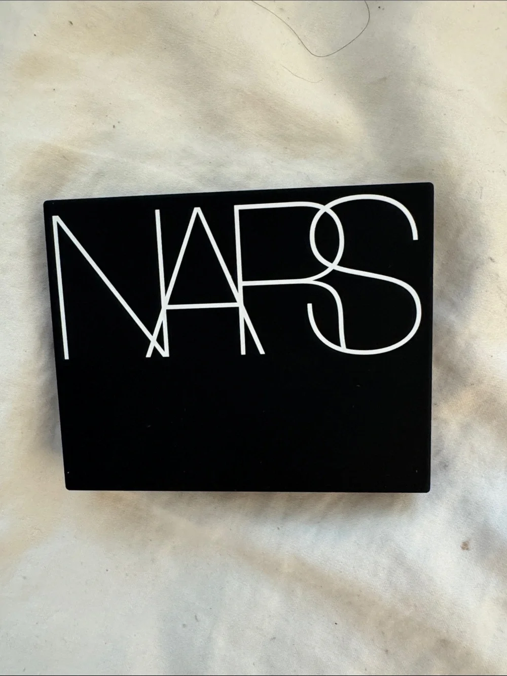 NARS Kuala Lumpur Quad Eyeshadow Palette - Black Compact